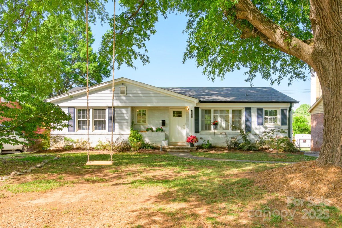 4838 Holbrook Drive