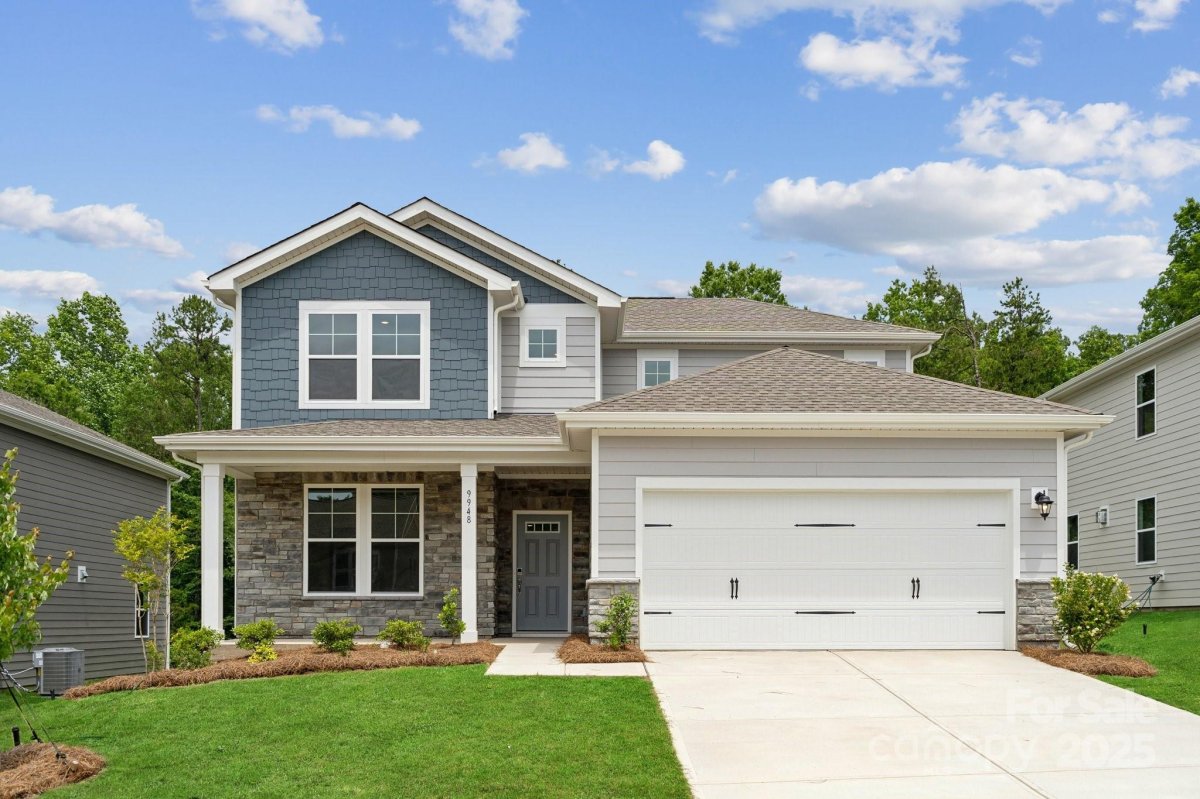 9948 Manor Vista Trail