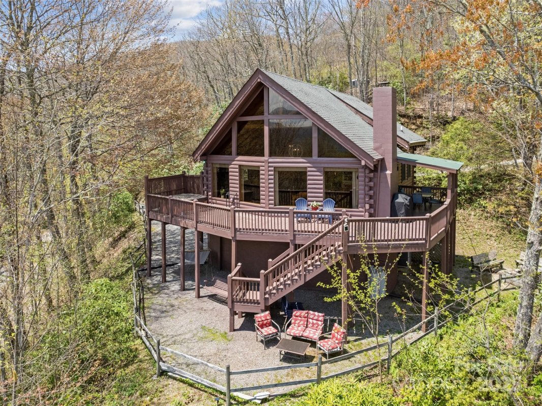 16 Sutton Knob Road