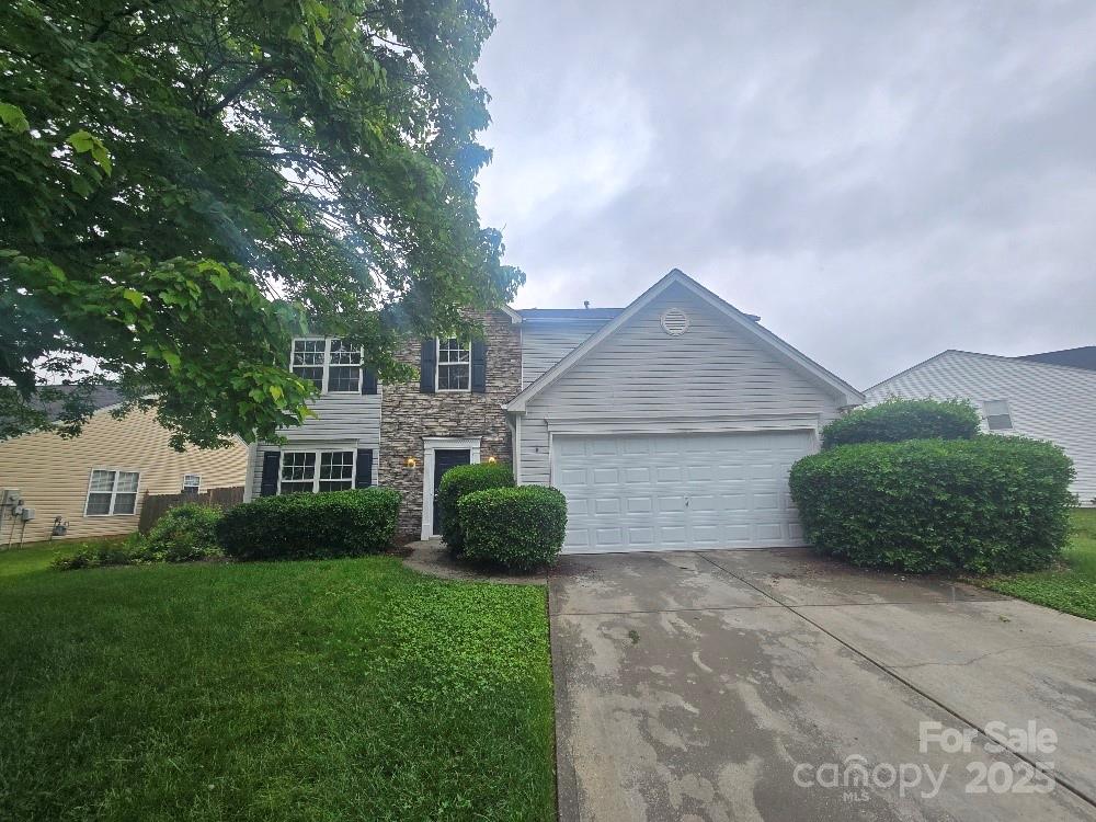 3912 Laurel View Circle