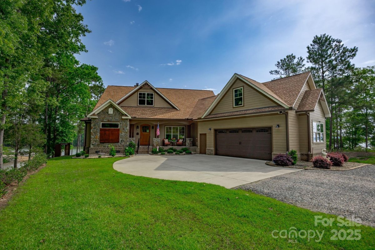 1099 Retreat Way