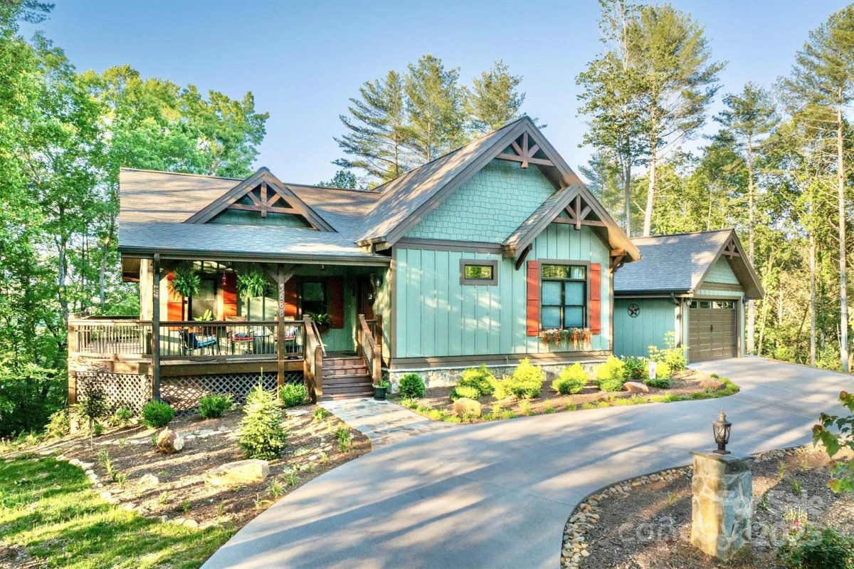 5688 Winding River Road
