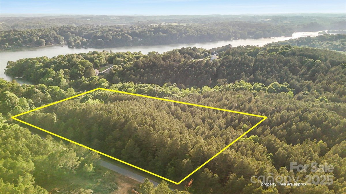 158 Riverwalk Road