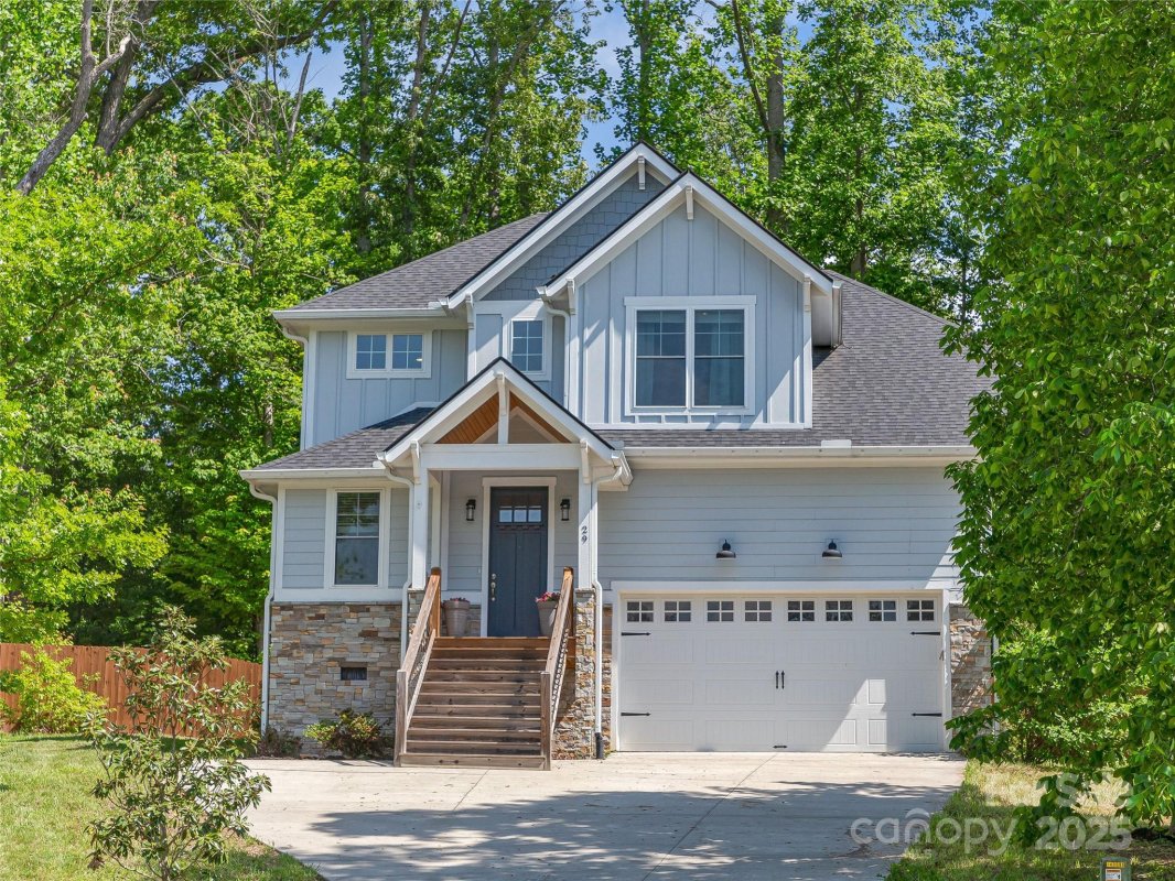 29 Farm Pond Lane