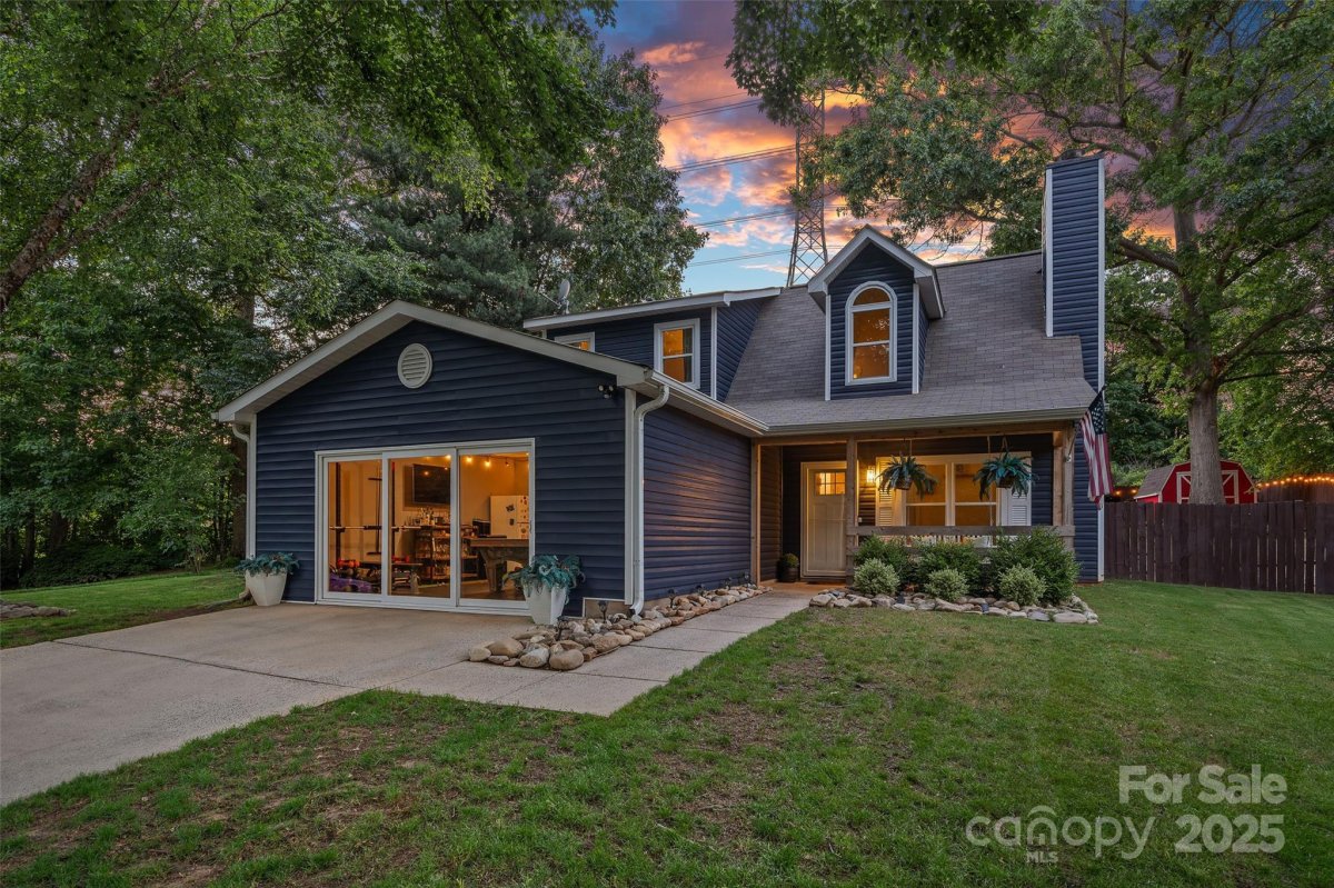 8007 Maxwelton Drive