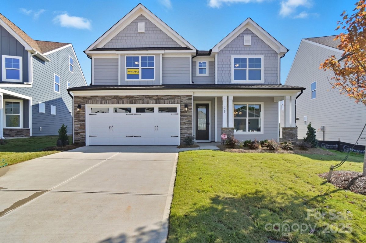 128 Longwood Road