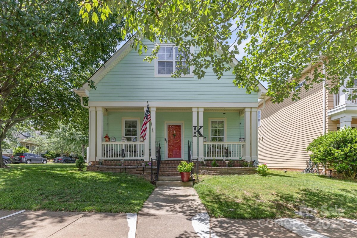 186 Gresham Lane