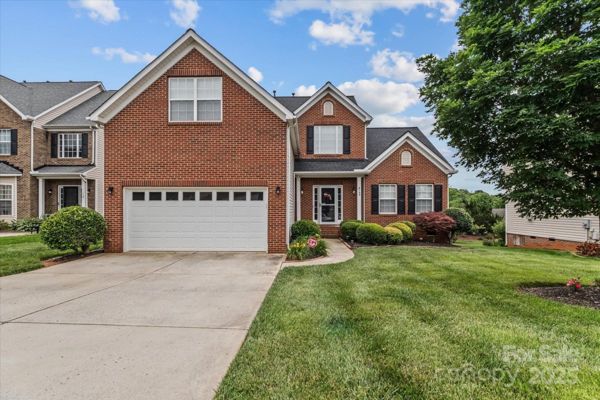 108 Planters Drive