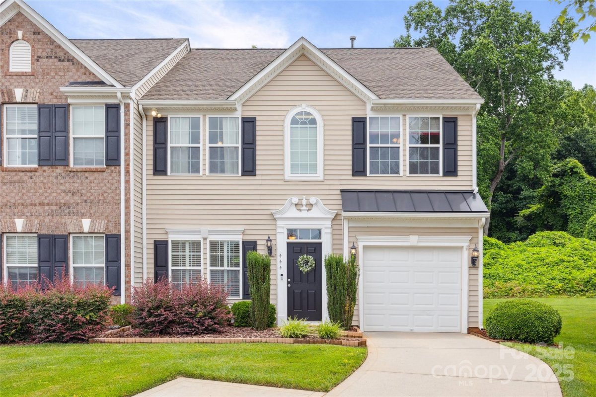 444 Battery Circle