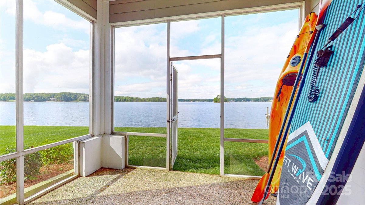401 Lake Club Drive