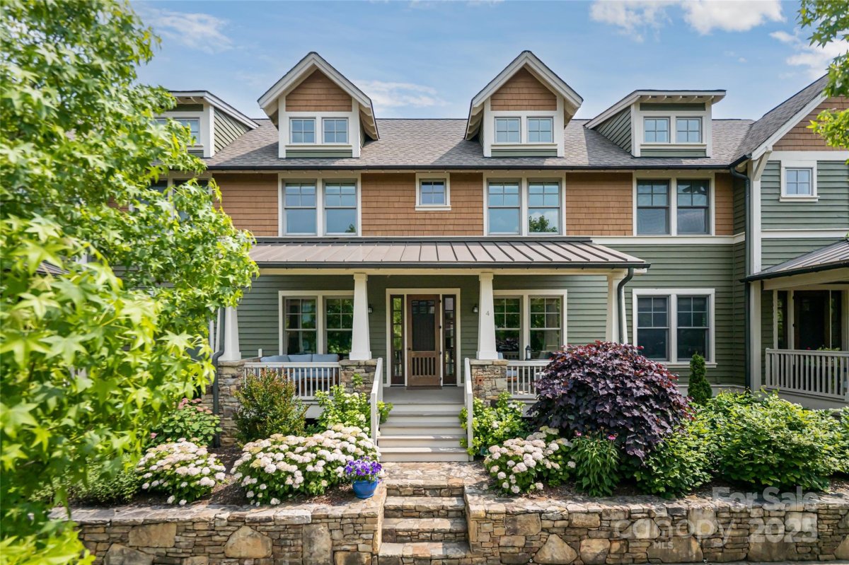 4 Fitzgerald Road