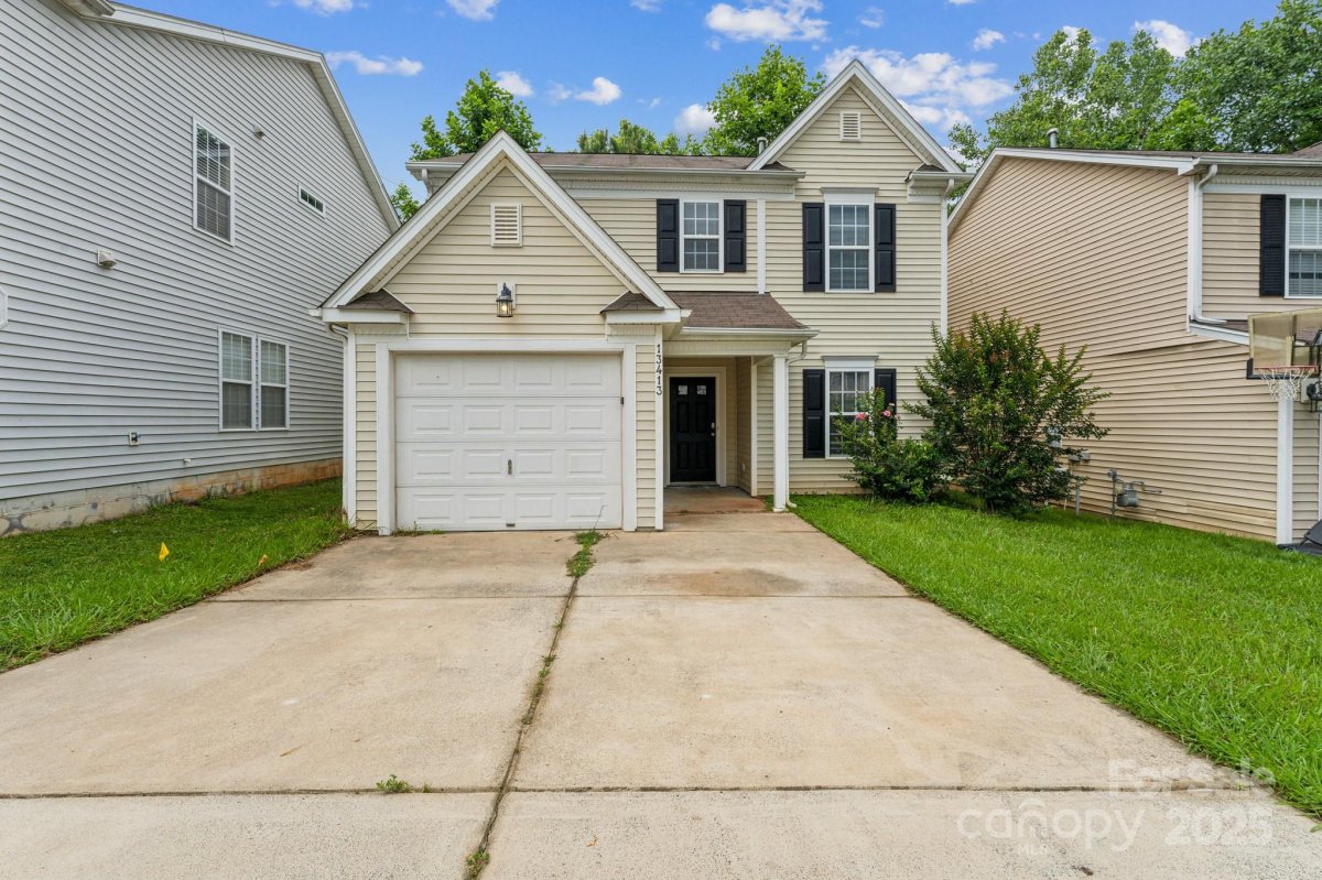 13413 Golden Apple Court