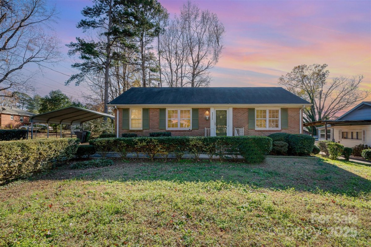 2809 Markland Drive