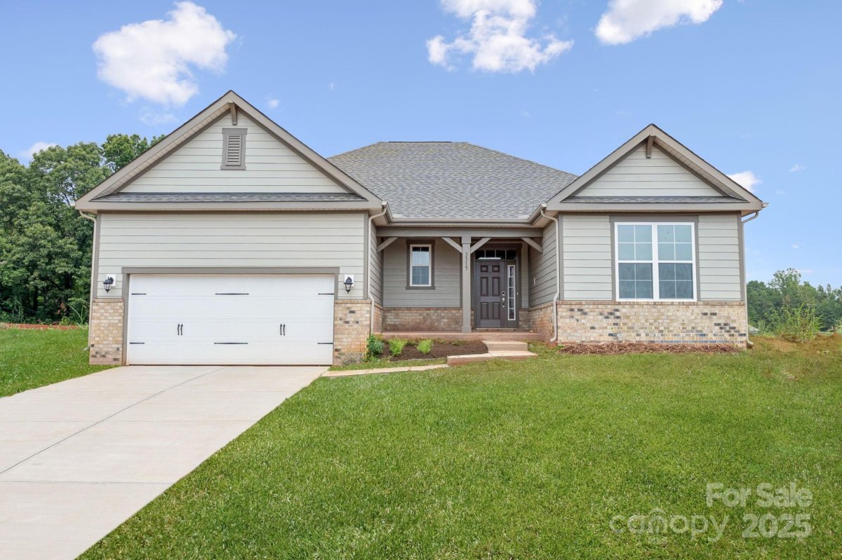 3315 Meadow Wood Court
