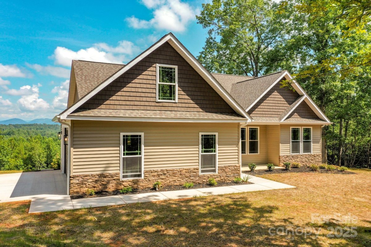 160 Northridge Drive