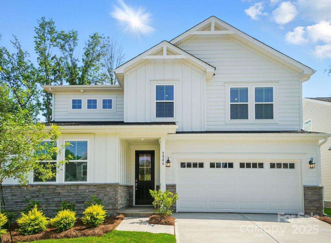 9846 Quercus Lane