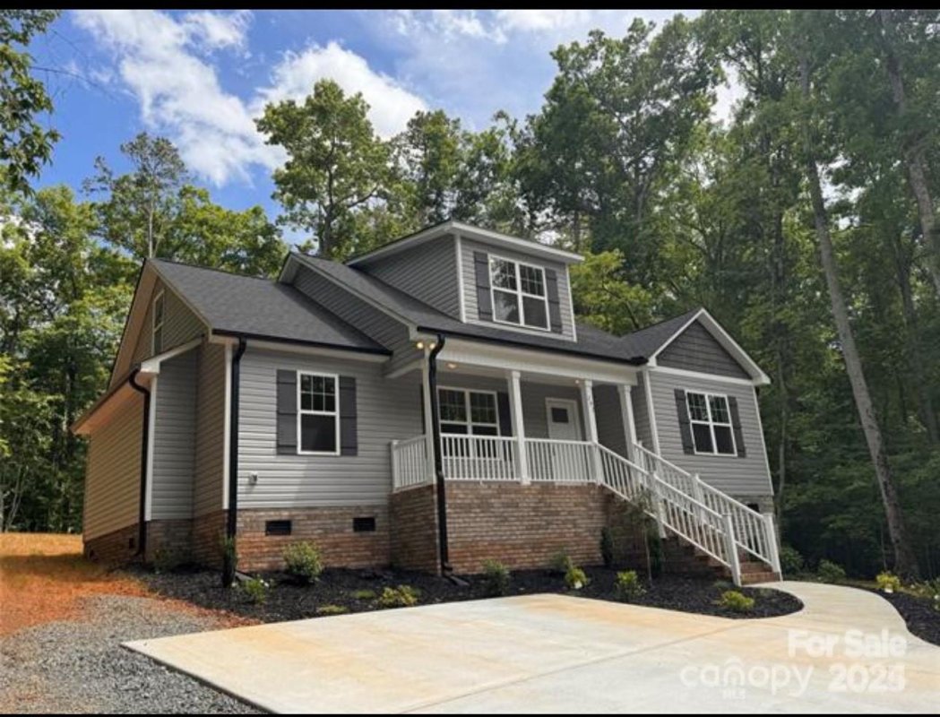 292 Manchester Road