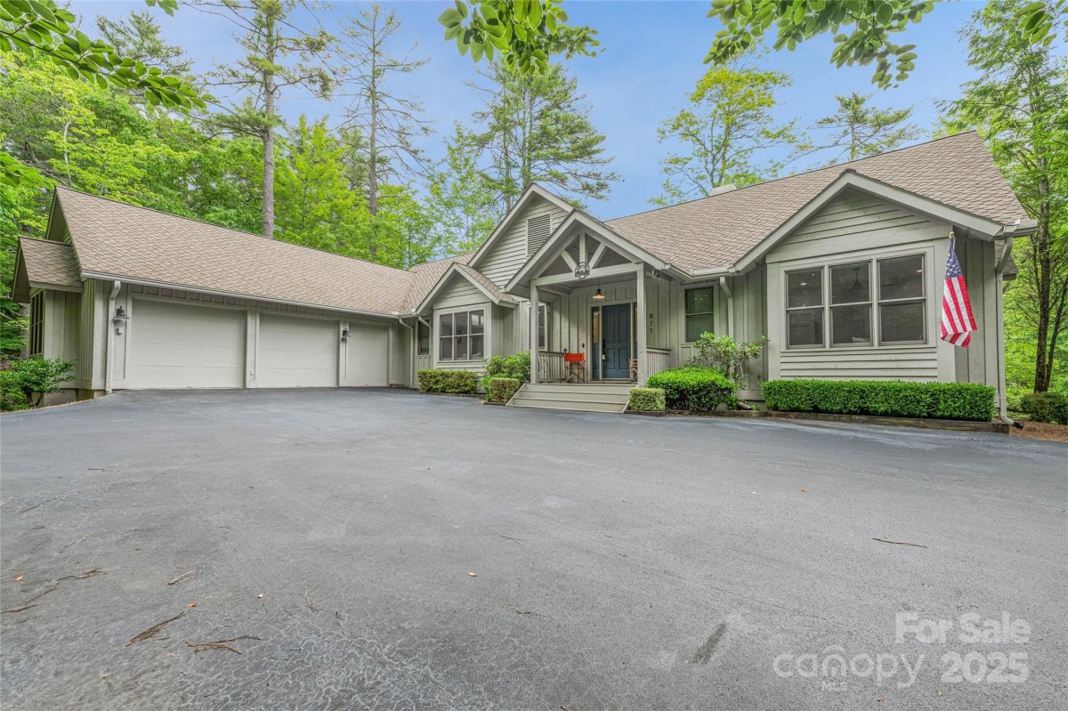 877 Winding Creek Road