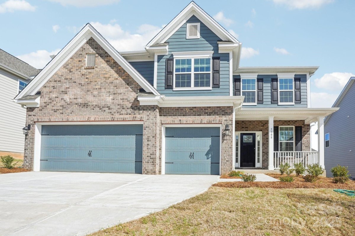 2899 Atwater Pond Circle