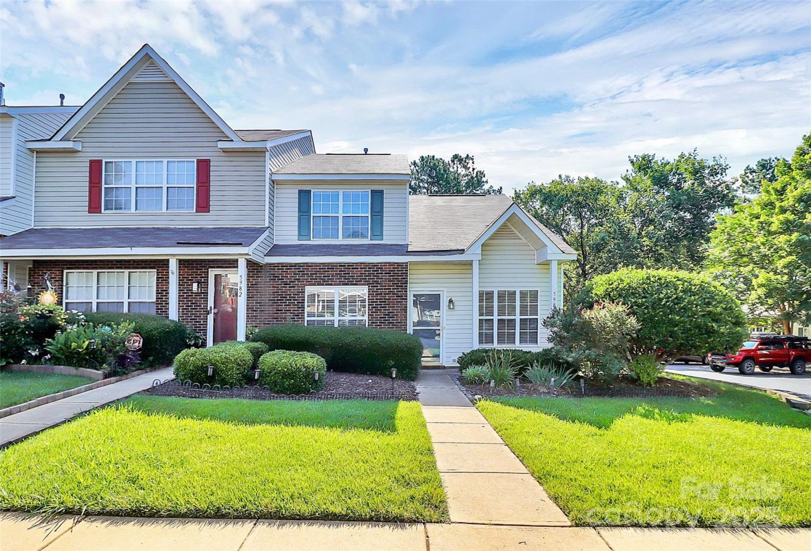 5980 Cougar Lane