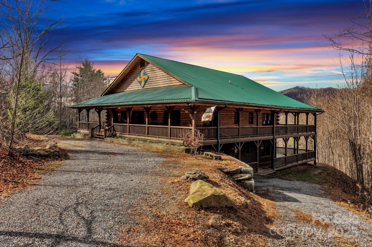 264 Moonbeam Lane