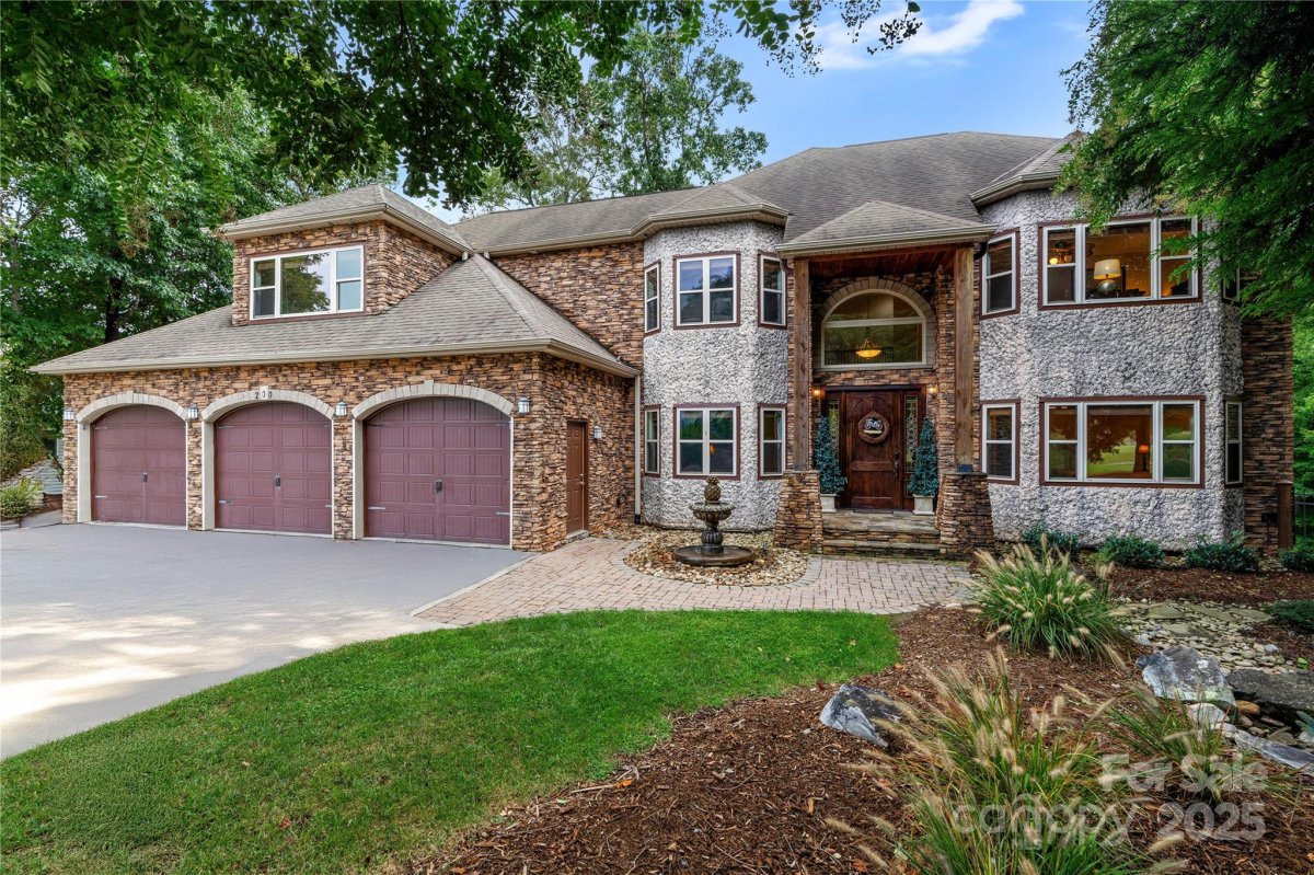 200 Lake Club Drive
