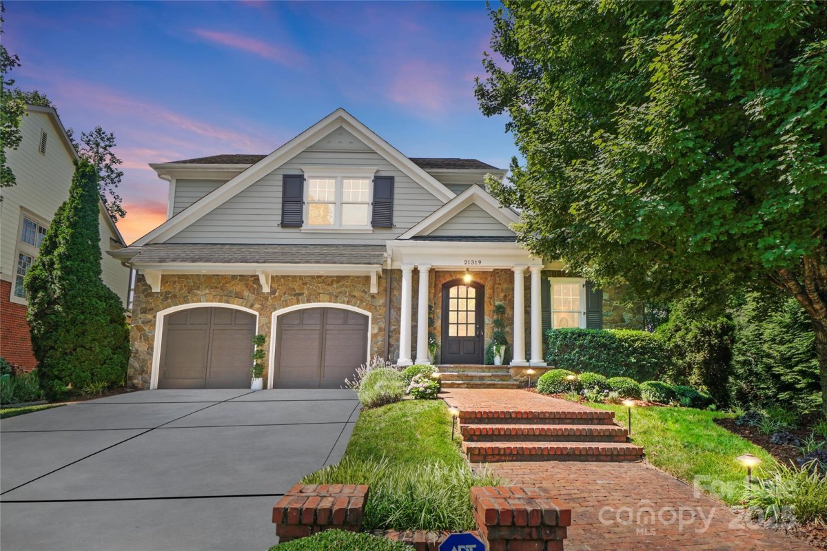 21319 Baltic Drive