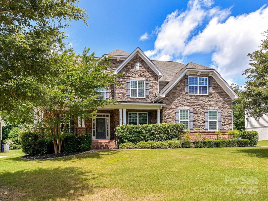 17012 Alydar Commons Lane