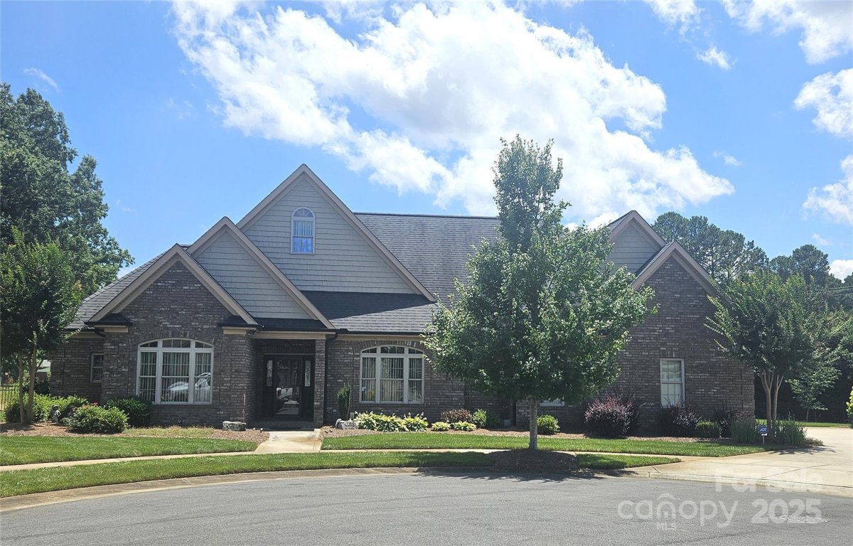323 Wendover Drive