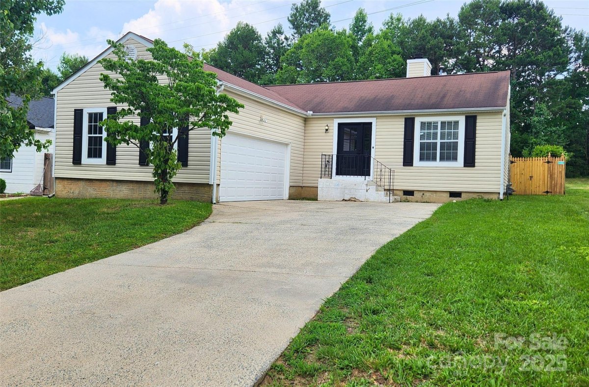 3106 Faircroft Way