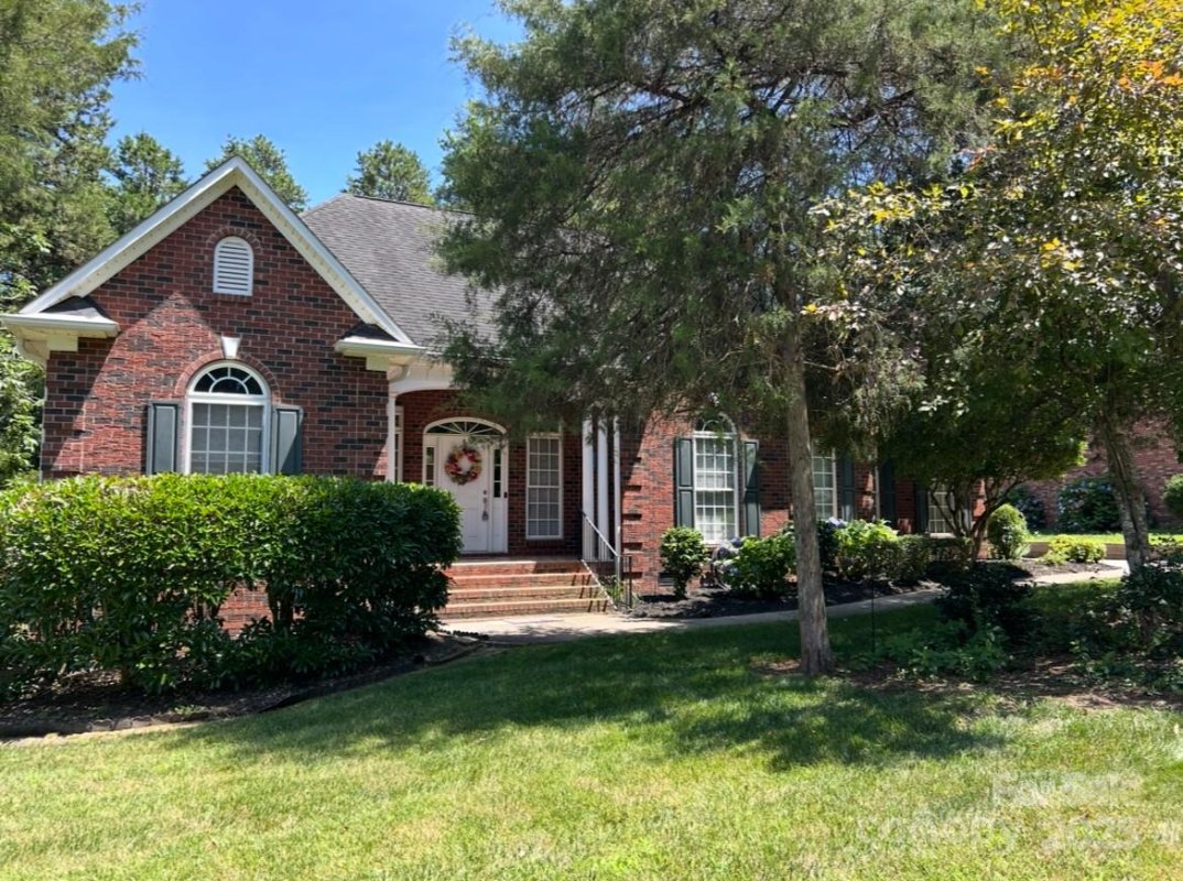 2909 Arbor Knoll