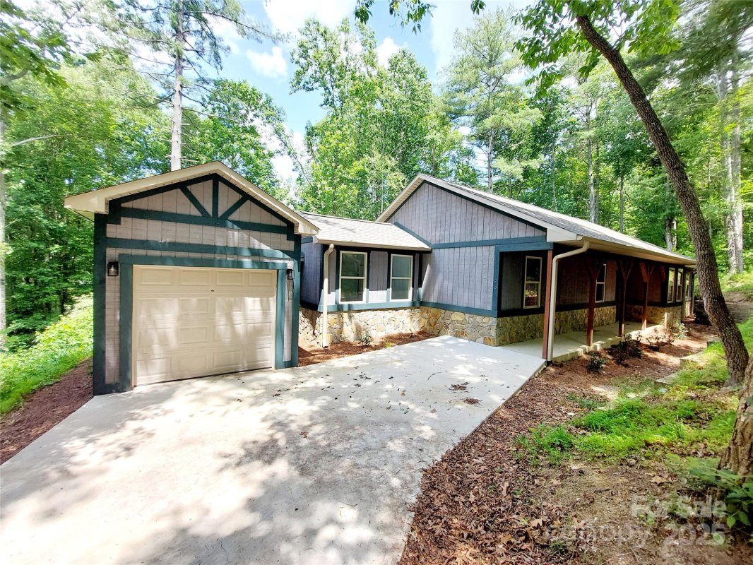 93 Badger Run