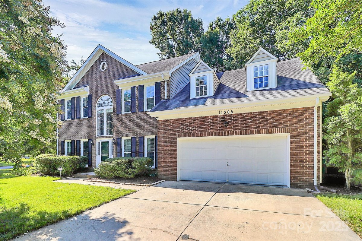 11305 Hunters Landing Drive