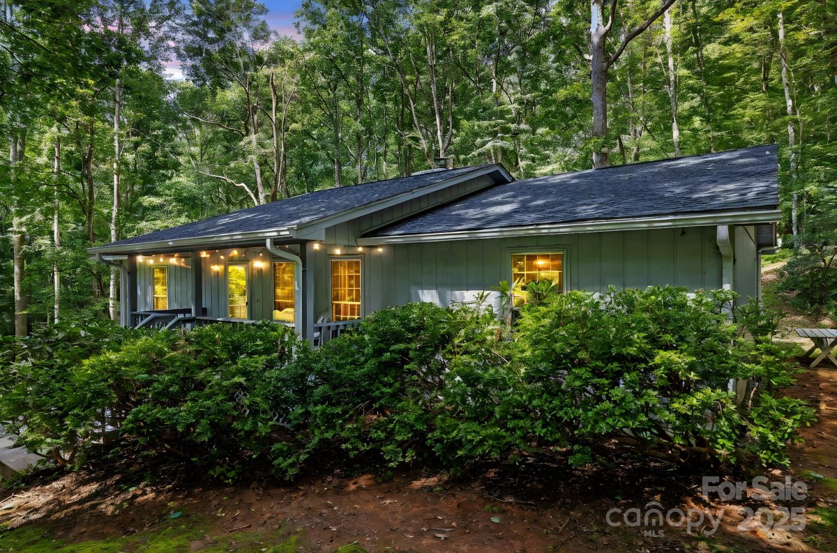59 Lakeland Drive