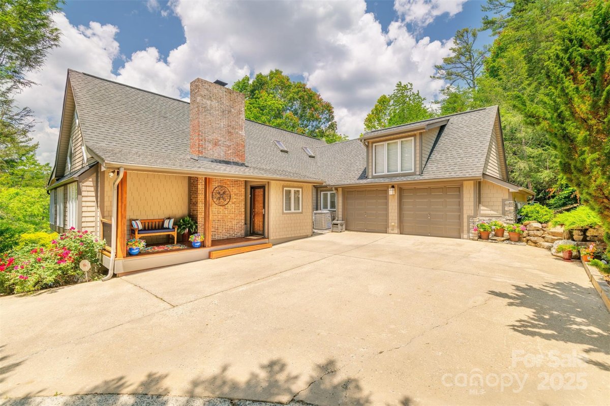 65 Hillcrest Drive