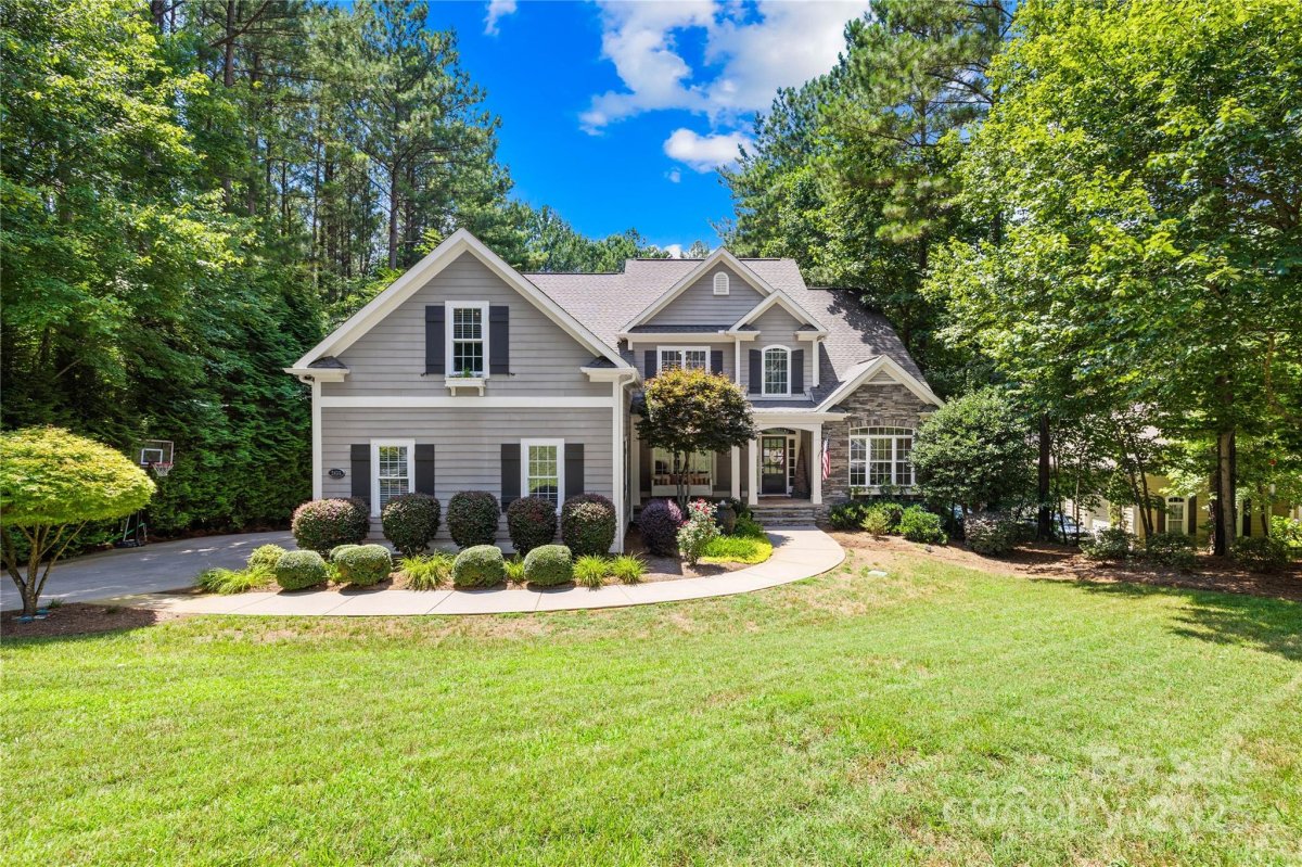 2455 Talbot Court
