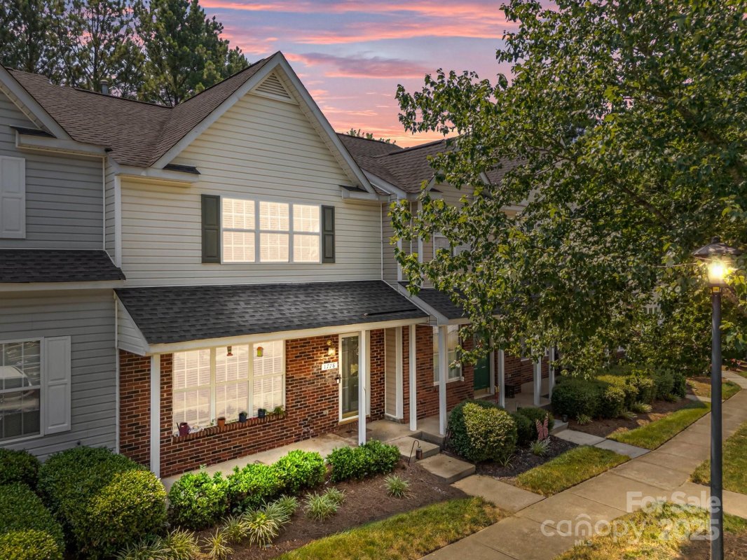 1778 Pergola Place