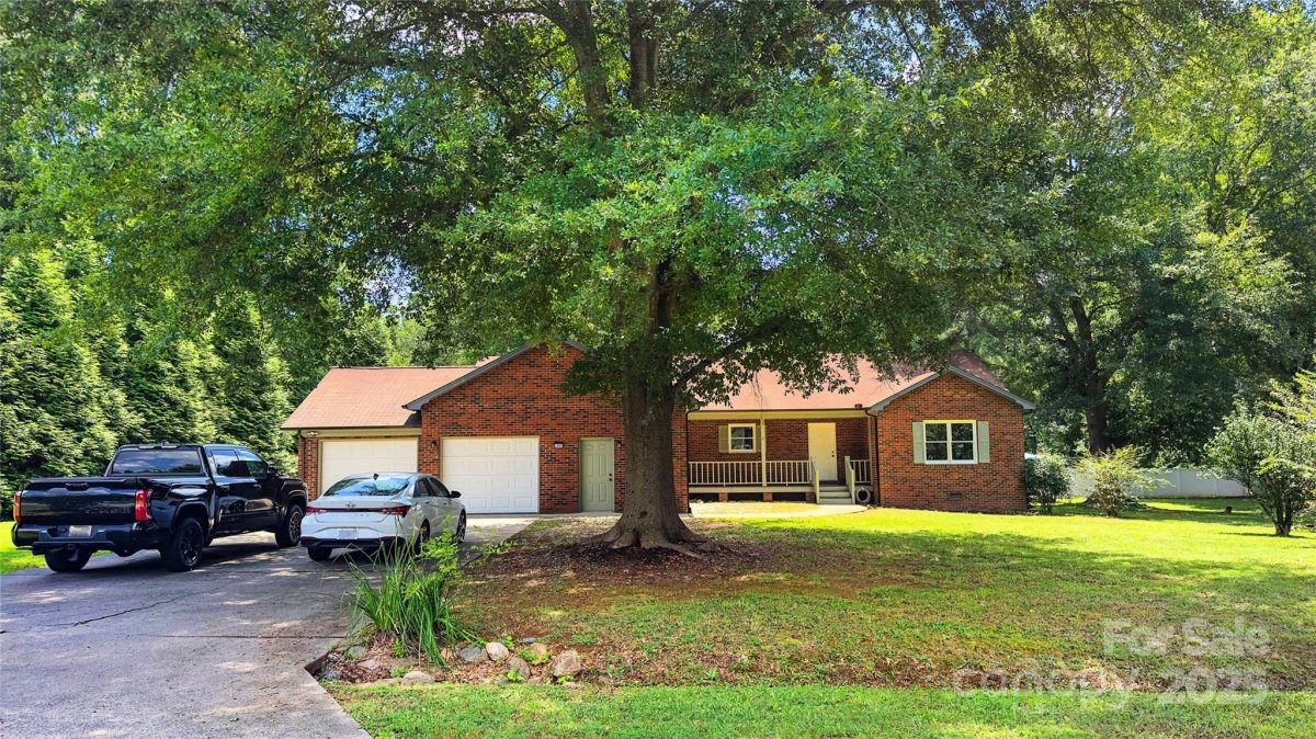 4885 Maggie Drive