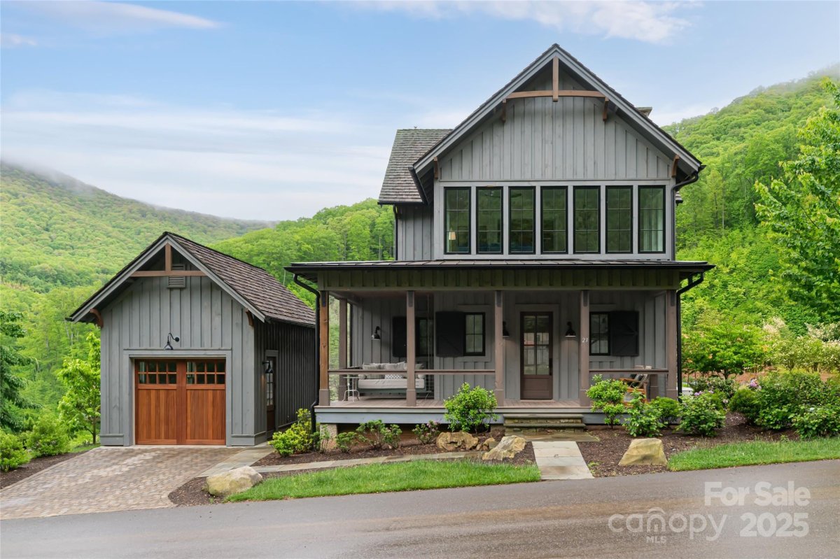 23 1 Lodestone Drive 412