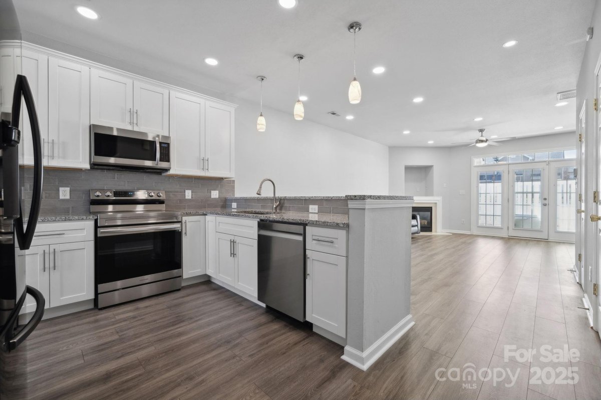 4211 Center Place Drive