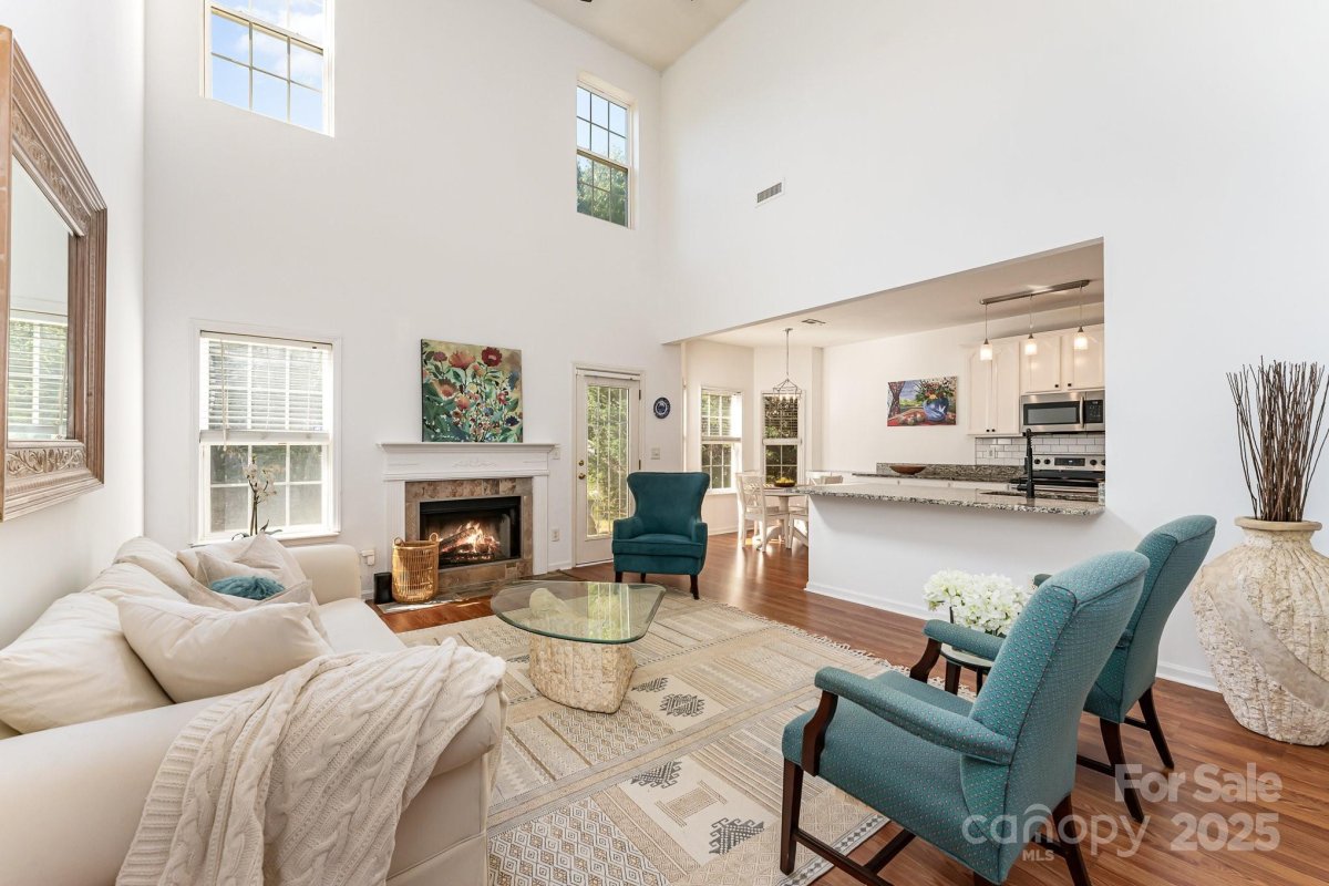 7207 Oakwinds Court