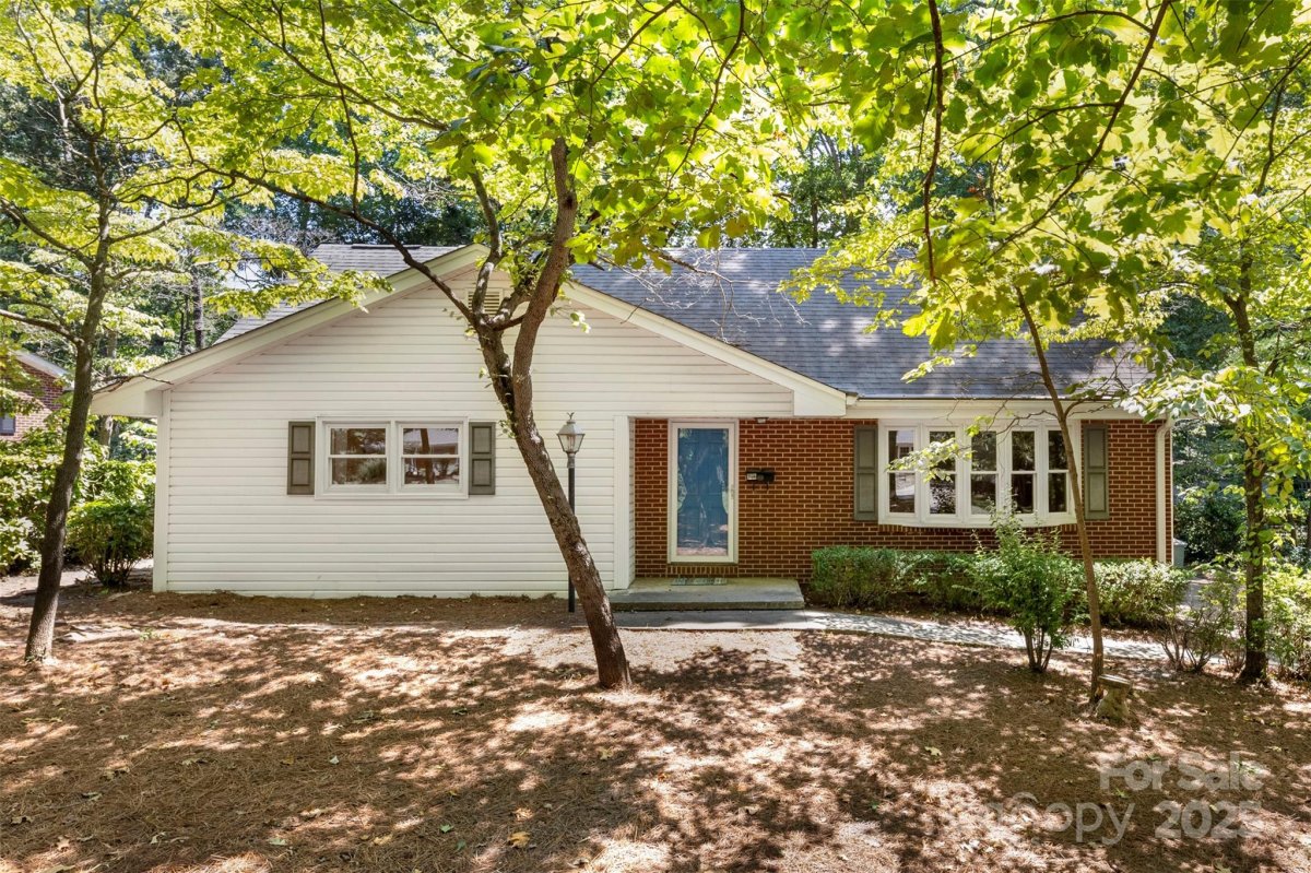 1212 Monroe Drive