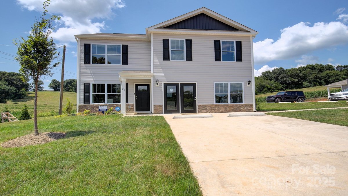 12 Wildbrook Drive