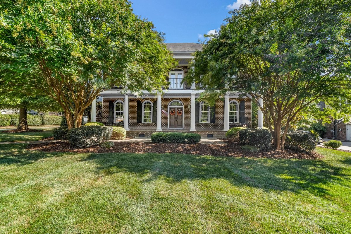 200 Galey Ridge