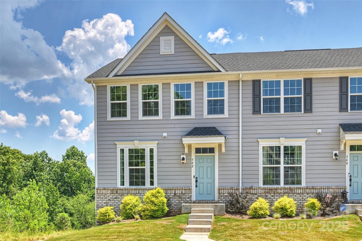 342 Cramerton Mills Parkway