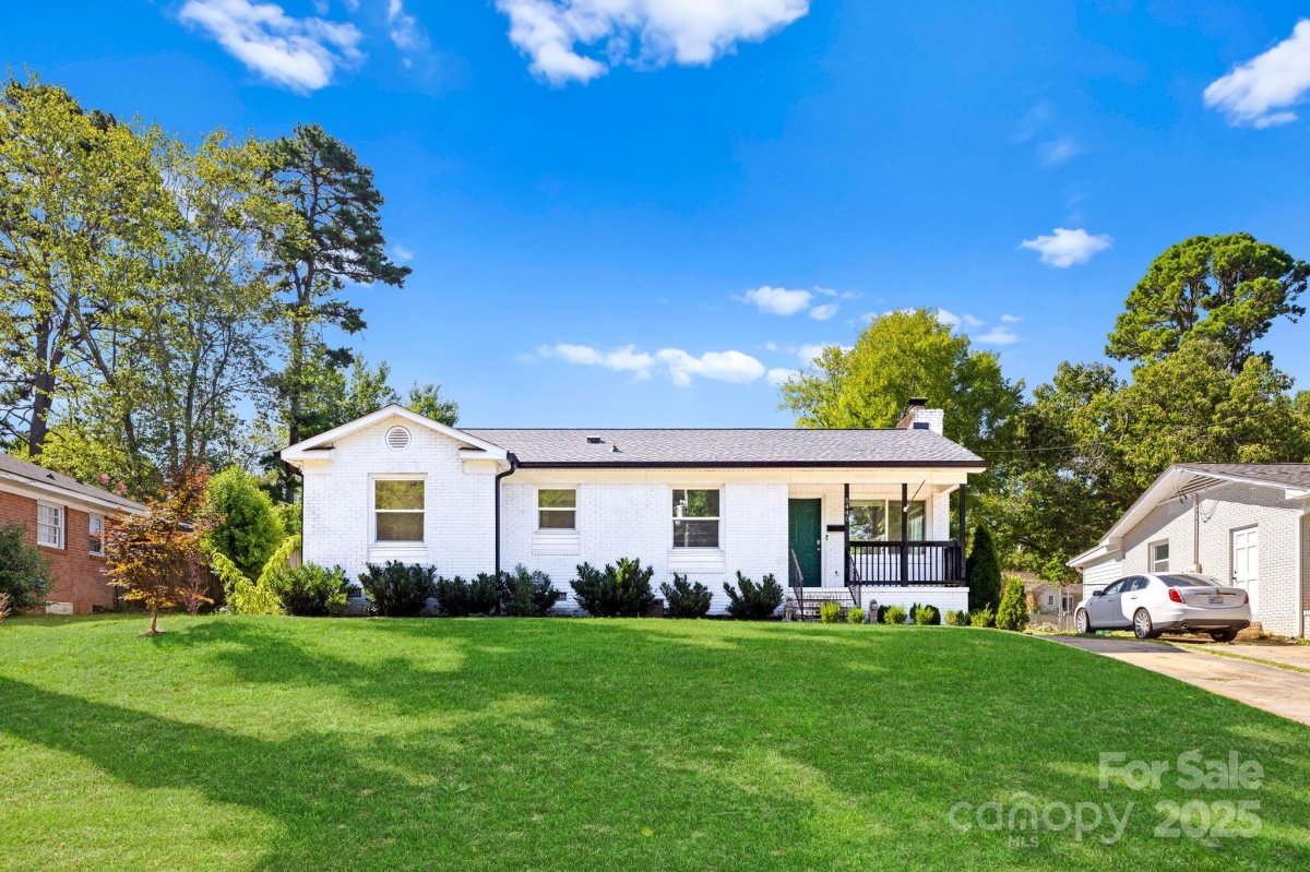 5440 Kildare Drive