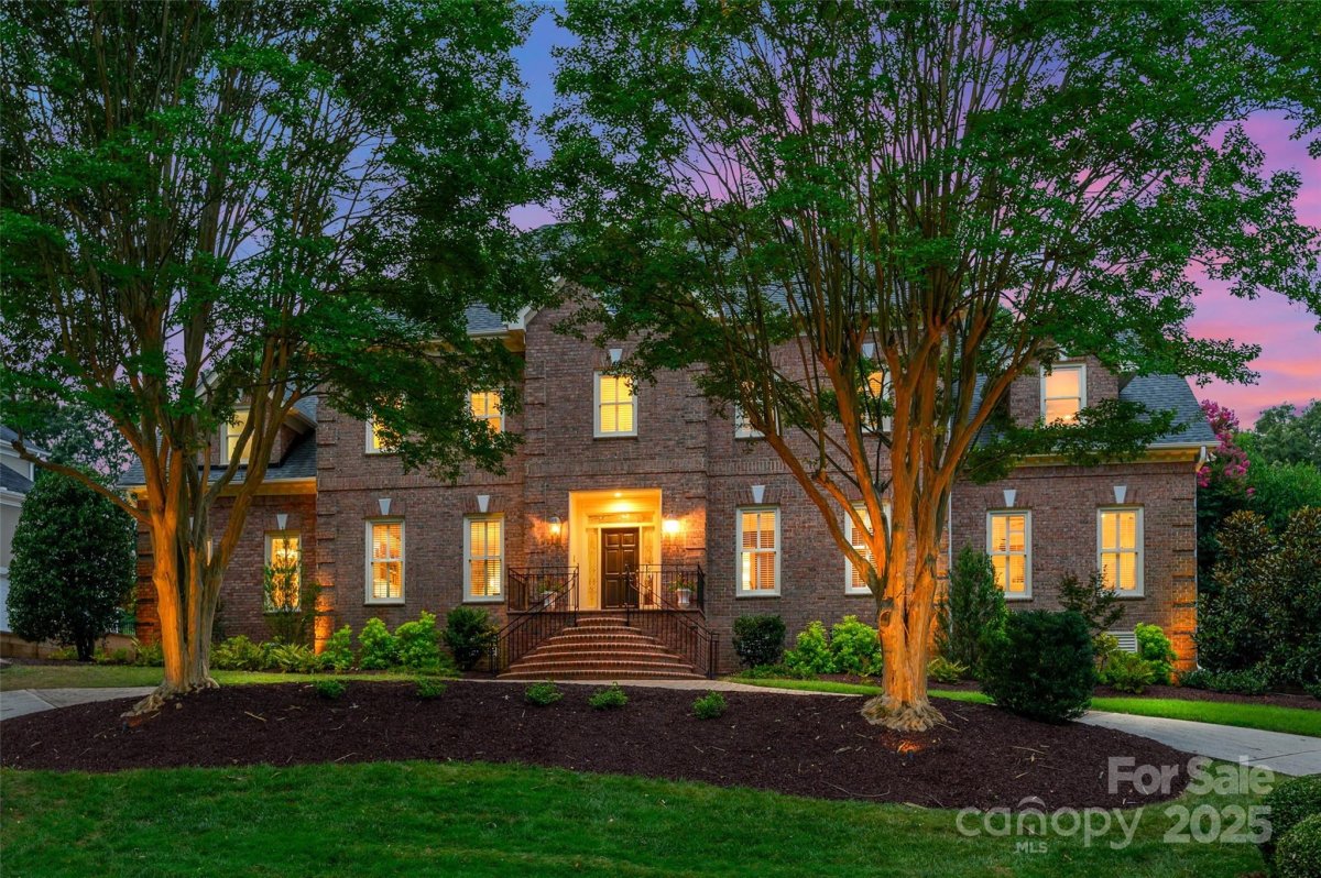 5437 Old Course Drive