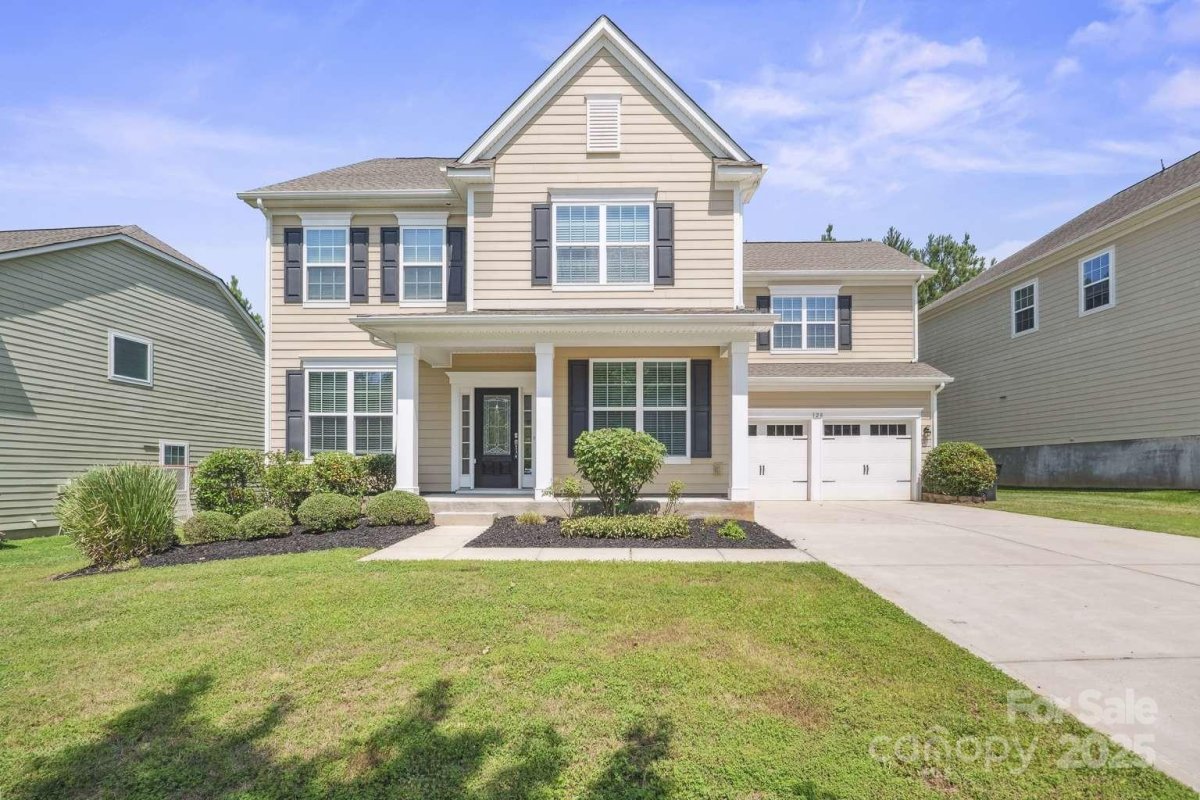 128 Yellowbell Road