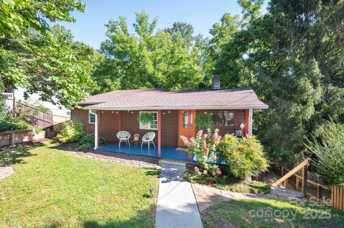 23 Shadowlawn Drive