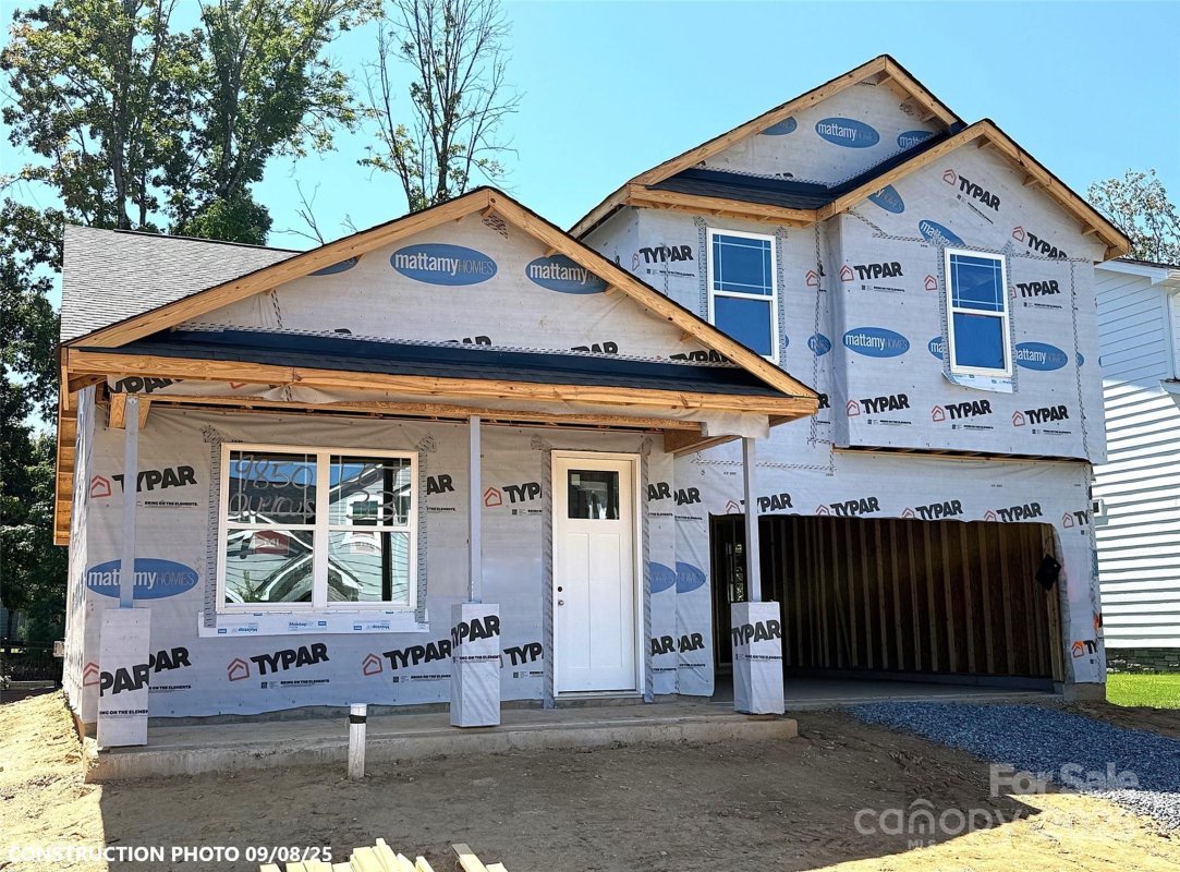 9850 Quercus Lane